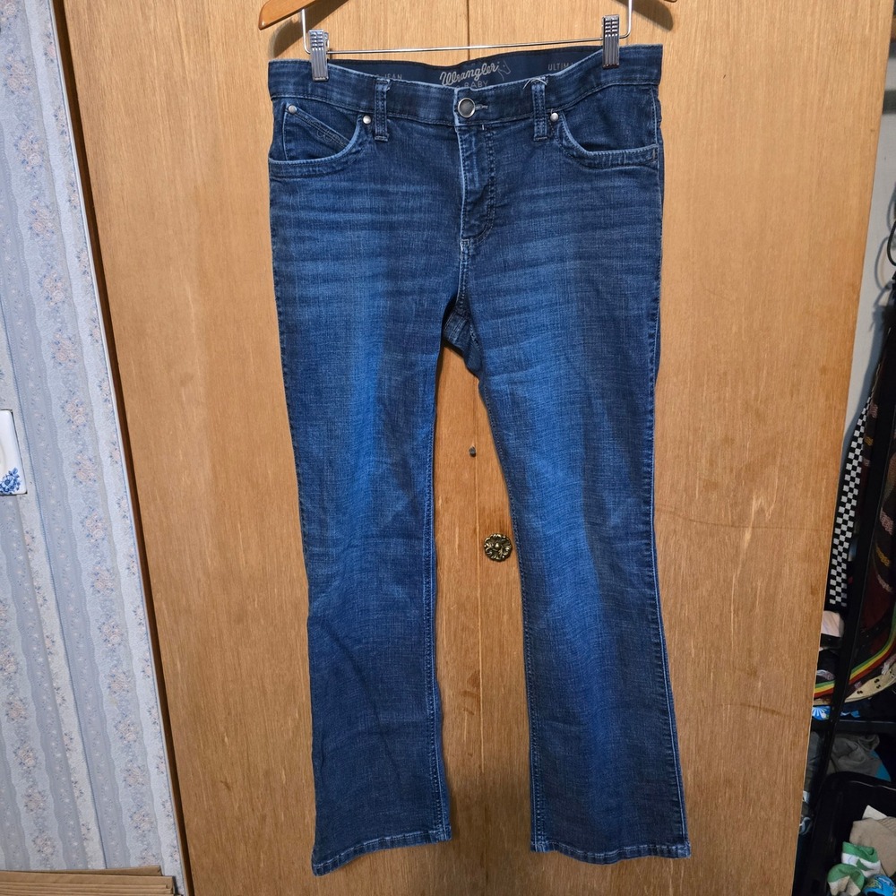 Wrangler Q-Baby Ultimate Riding Jeans 13x32 Womens Blue Bootcut Mid Rise